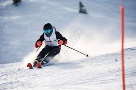 伊劳拉：相信球队本场比赛能状态反弹，期待与切尔西较量